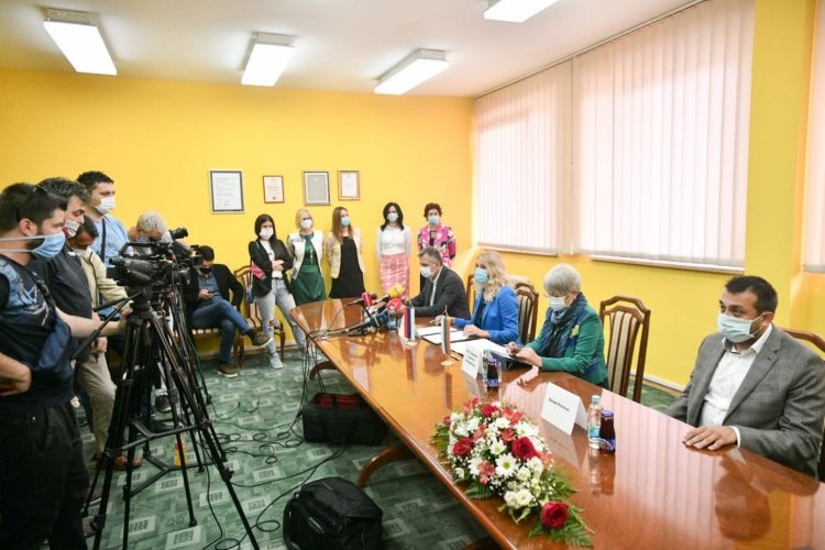 Ambasada Republike Bugarske u BiH donirala novčana sredstva “Domu zdravlja” u Banjoj Luci