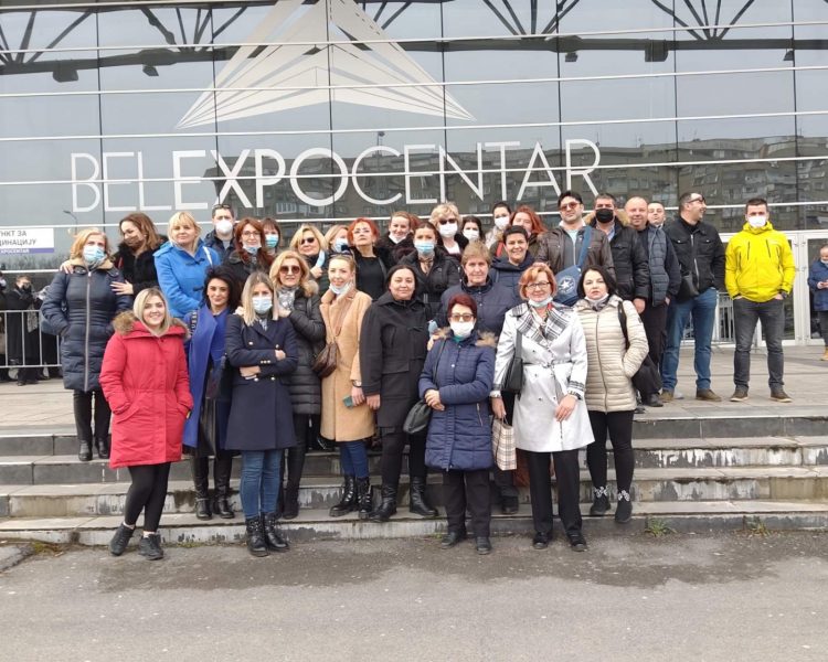 VAKCINACIJA ZAPOSLENIH JZU „DOMA ZDRAVLJA“ U BANJOJ LUCI PROTIV VIRUSA SARS-COV-2  U REPUBLICI SRBIJI