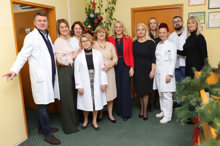 Svečanim prijemom u kabinetu direktora ispraćena još jedna poslovna godina