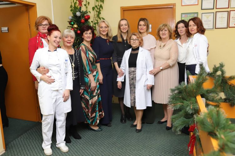 Svečanim prijemom u kabinetu direktora ispraćena još jedna poslovna godina