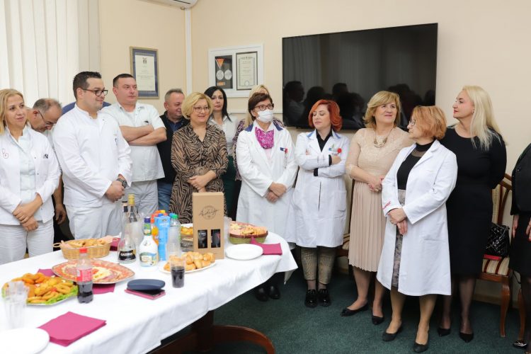 Svečanim prijemom u kabinetu direktora ispraćena još jedna poslovna godina