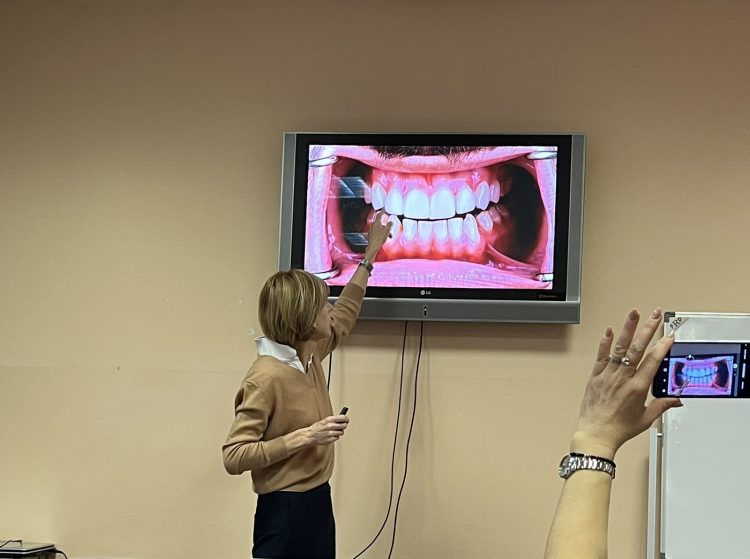 Dodatnim edukacijama do efikasnijih usluga našim pacijentima