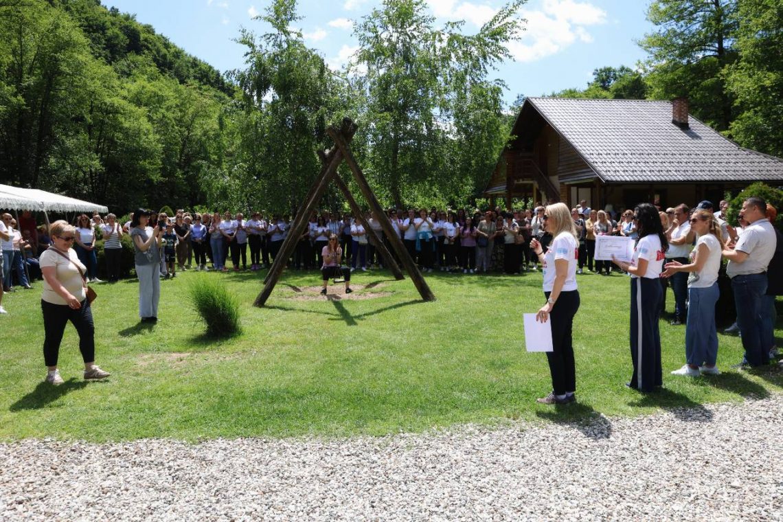 Održan tradicionalni izlet edukativnog karaktera u Parku prirode Jaružani. Edukacija, zdravlje i timski duh u fokusu