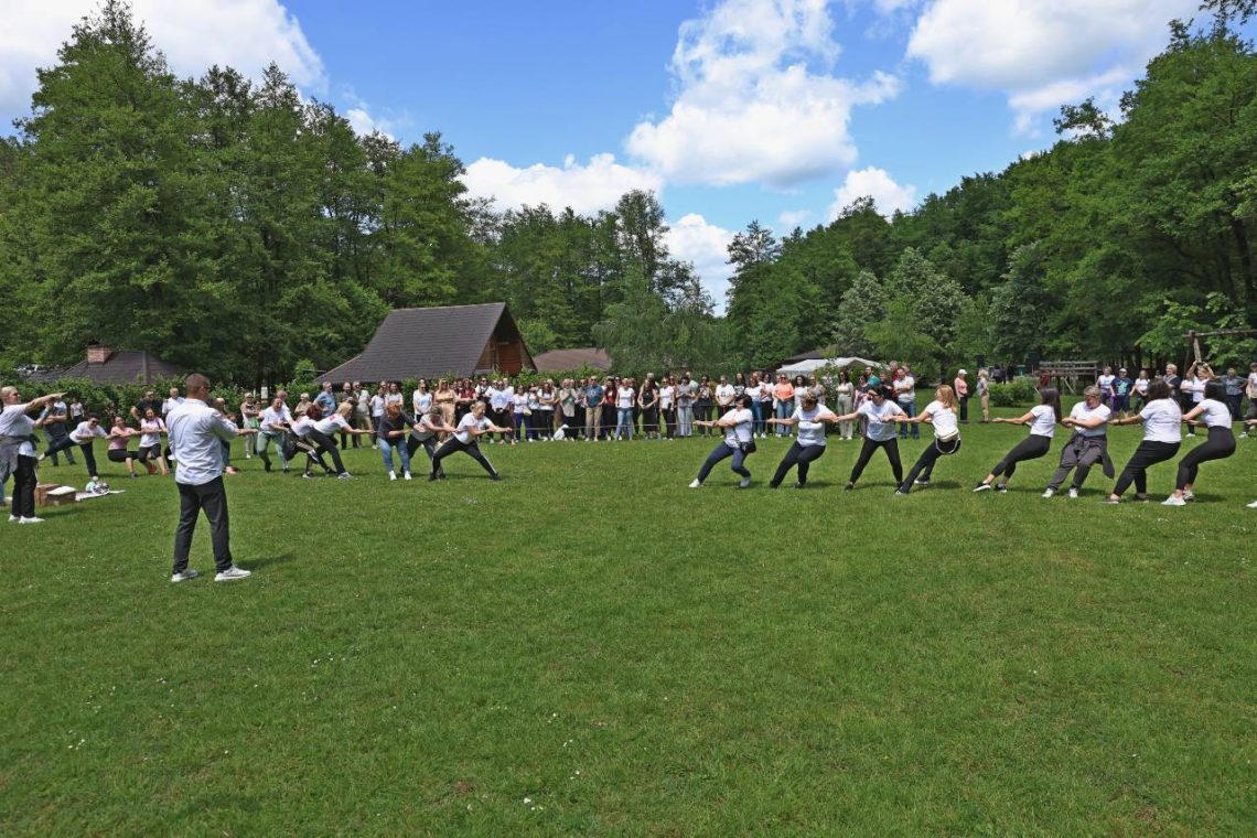 Održan tradicionalni izlet edukativnog karaktera u Parku prirode Jaružani. Edukacija, zdravlje i timski duh u fokusu