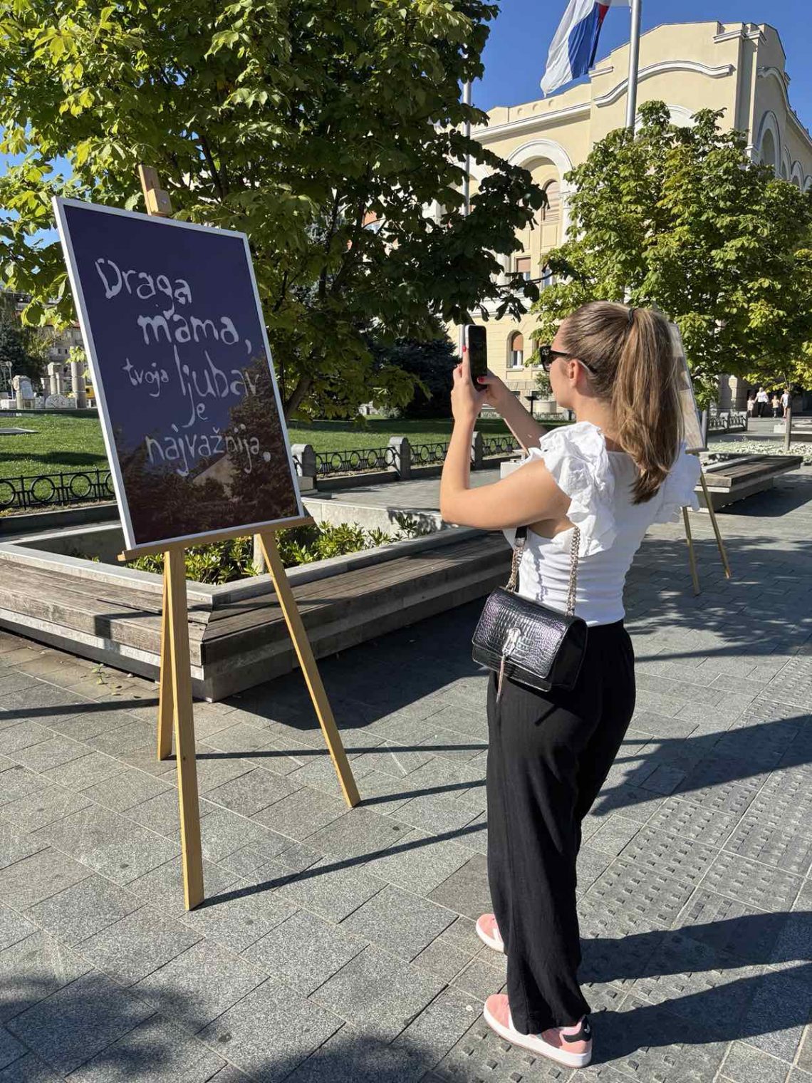 Umjetnost u službi zdravlja – Izložba plakata u Gospodskoj ulici privukla pažnju građana