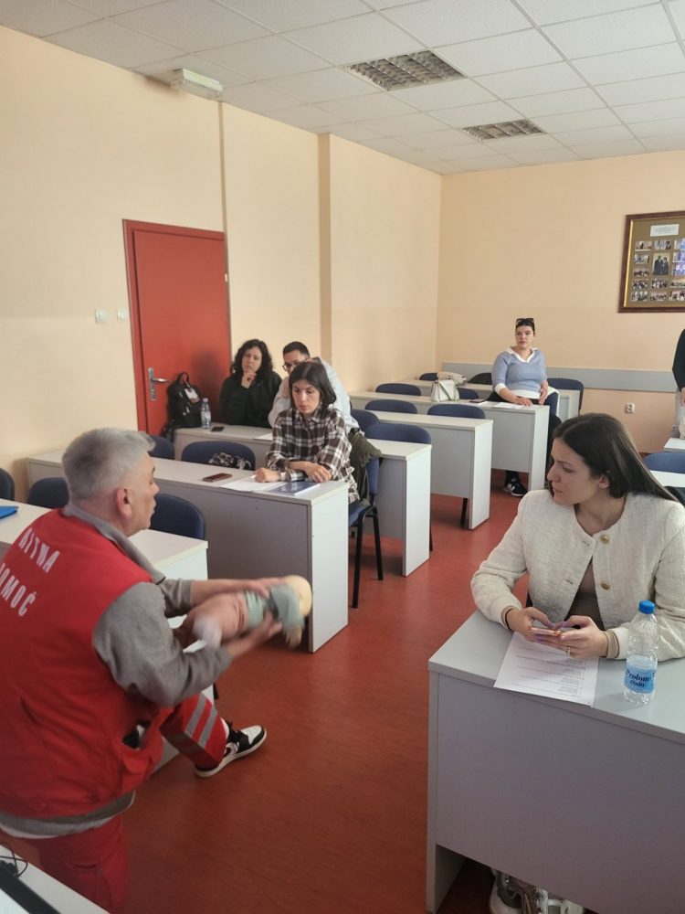 Škola za trudnice i roditeljstvo: Edukacija trudnica o hitnim stanjima kod beba