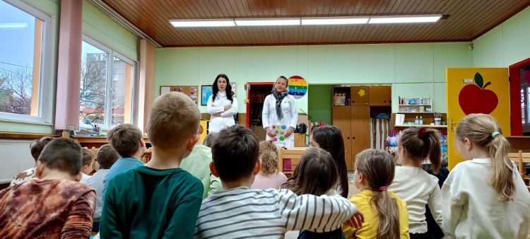 Zdrave navike od malih nogu – Kako pravilno prati ruke?