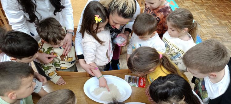 Zdrave navike od malih nogu – Kako pravilno prati ruke?