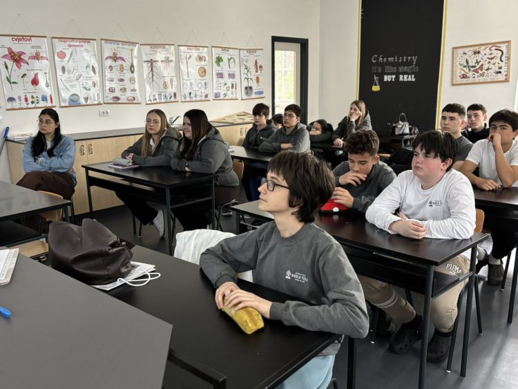 Edukacija za mlade: „Moje tijelo, moja odgovornost“ u OŠ „Nikola Tesla“