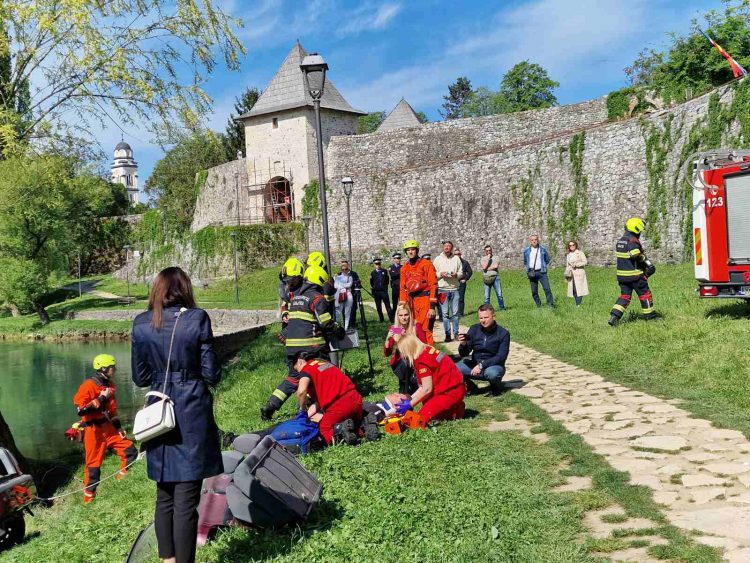 Uspješno izvedena pokazna vježba na obali Vrbasa