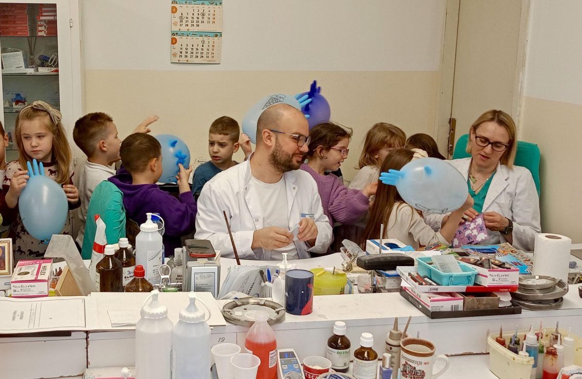 Mališani iz vrtića „Naša djeca“ u posjeti Službi za stomatološku zdravstvenu zaštitu