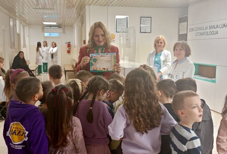 Mališani iz vrtića „Naša djeca“ u posjeti Službi za stomatološku zdravstvenu zaštitu