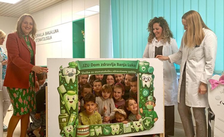 Mališani iz vrtića „Naša djeca“ u posjeti Službi za stomatološku zdravstvenu zaštitu