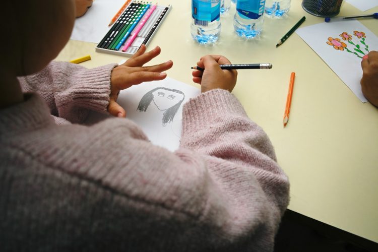 Budući prvačići u Domu zdravlja Banja Luka: Kroz igru i kreativnost do važnih poruka o zdravlju