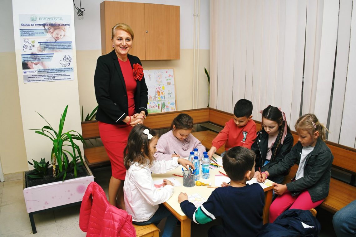 Budući prvačići u Domu zdravlja Banja Luka: Kroz igru i kreativnost do važnih poruka o zdravlju