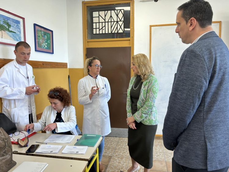 Uspješno realizovani skrining preventivni pregledi u OŠ „Desanka Maksimović“ u Dragočaju
