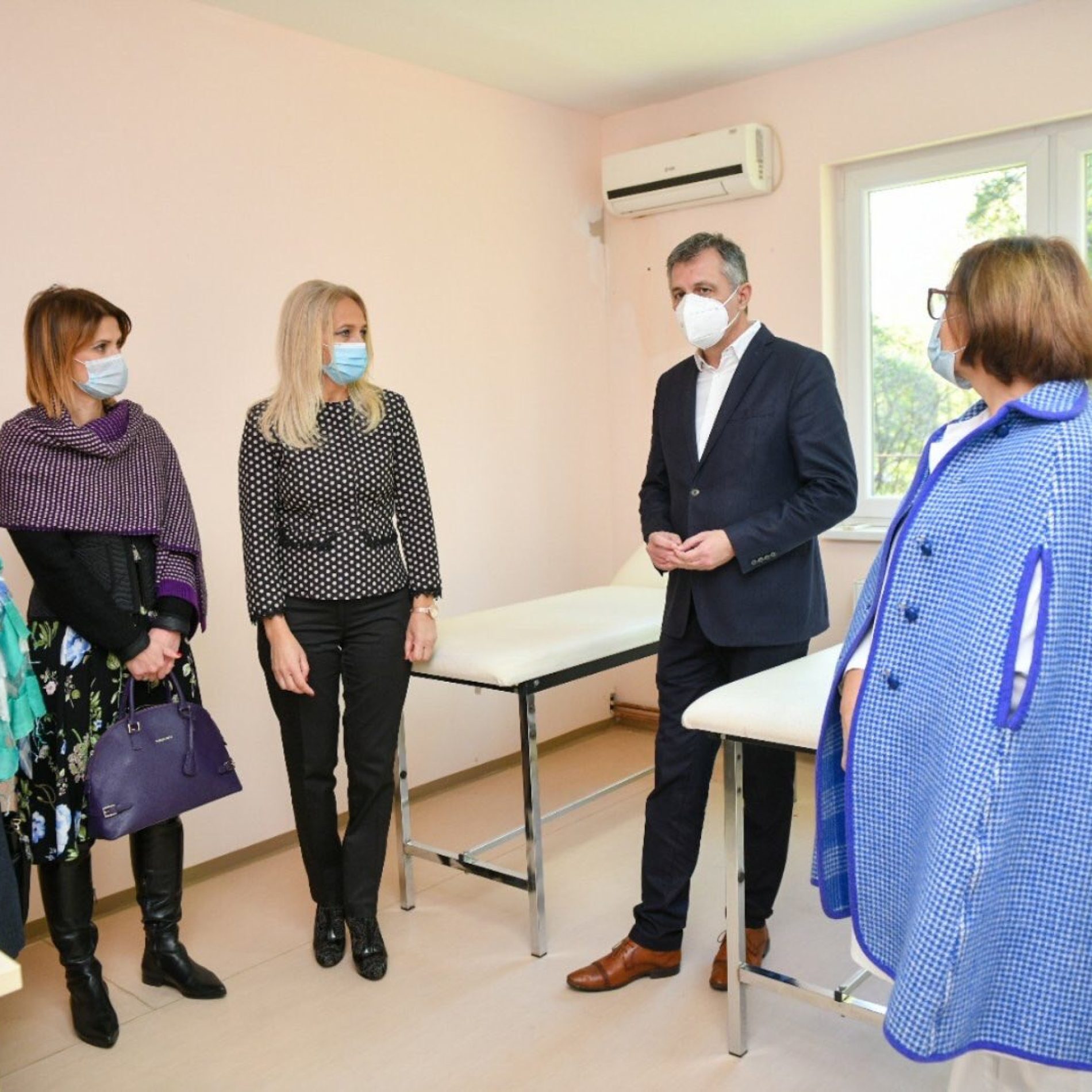 IMG-5768aa55fb66dc8e6828bcaa9ece11a5-V