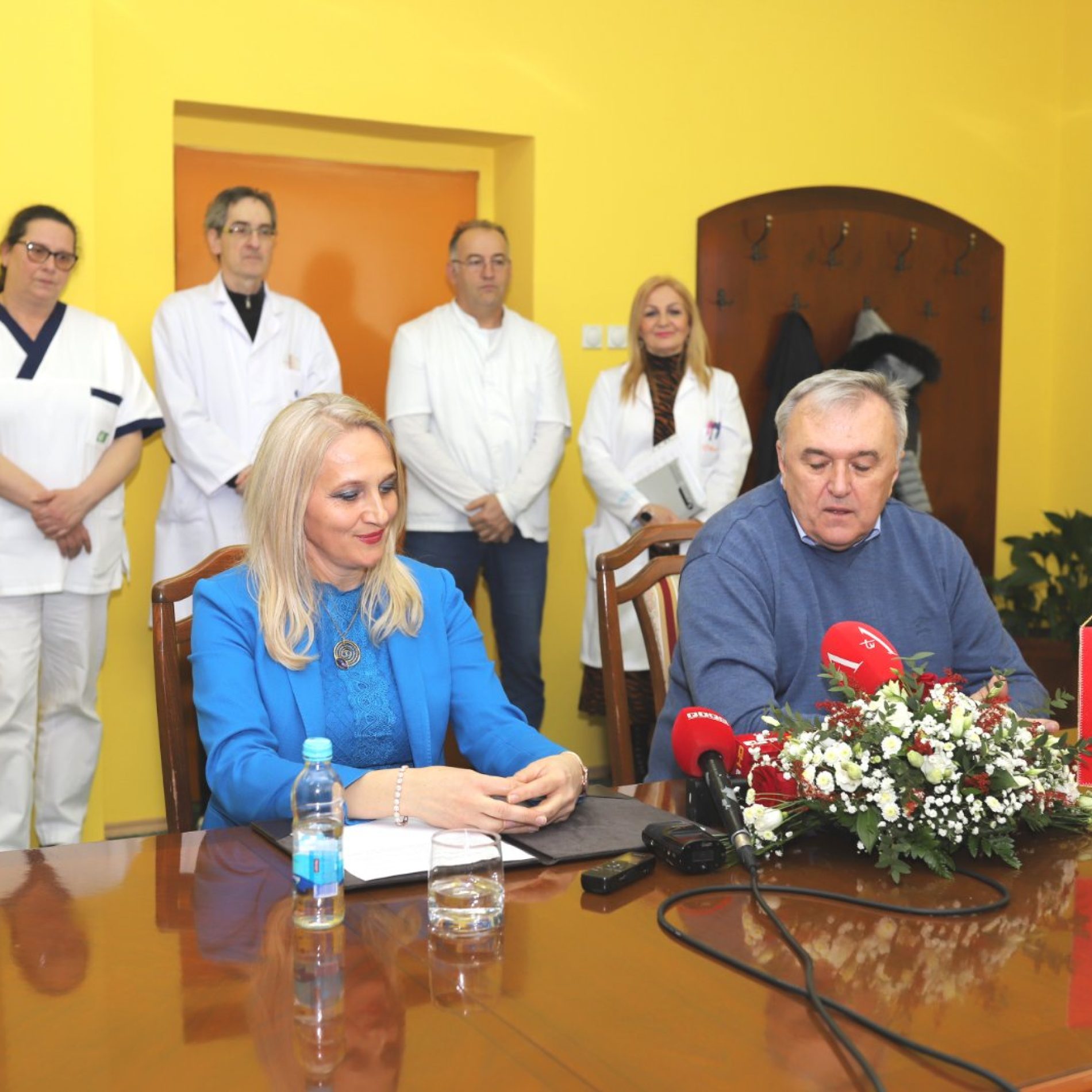 IMG-6a1567995570811be33a5d8c1ec96332-V