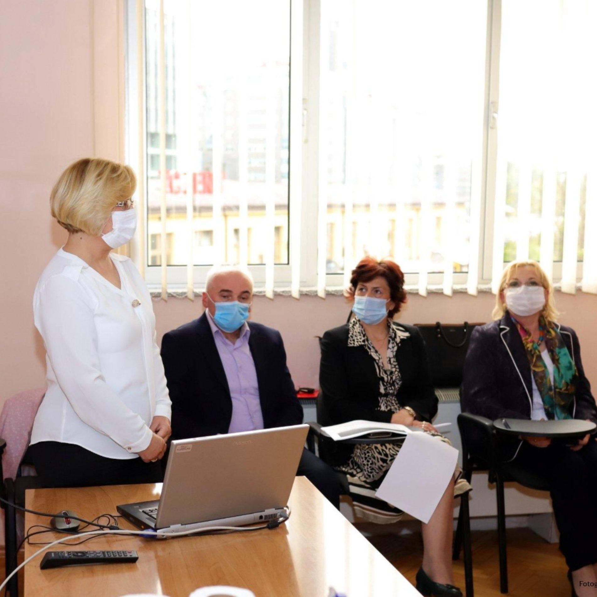 IMG-b4201d946ee0fca3b773eea995a02aba-V
