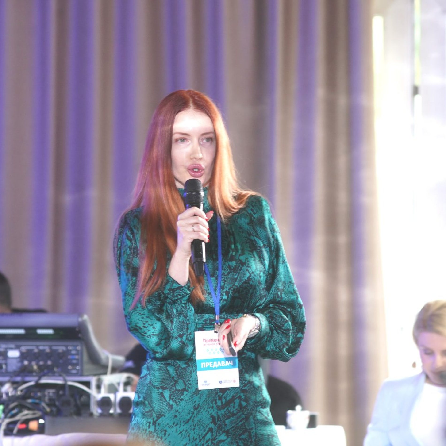 IMG-eee640b3ae871f17ee1e3c6e777b0186-V