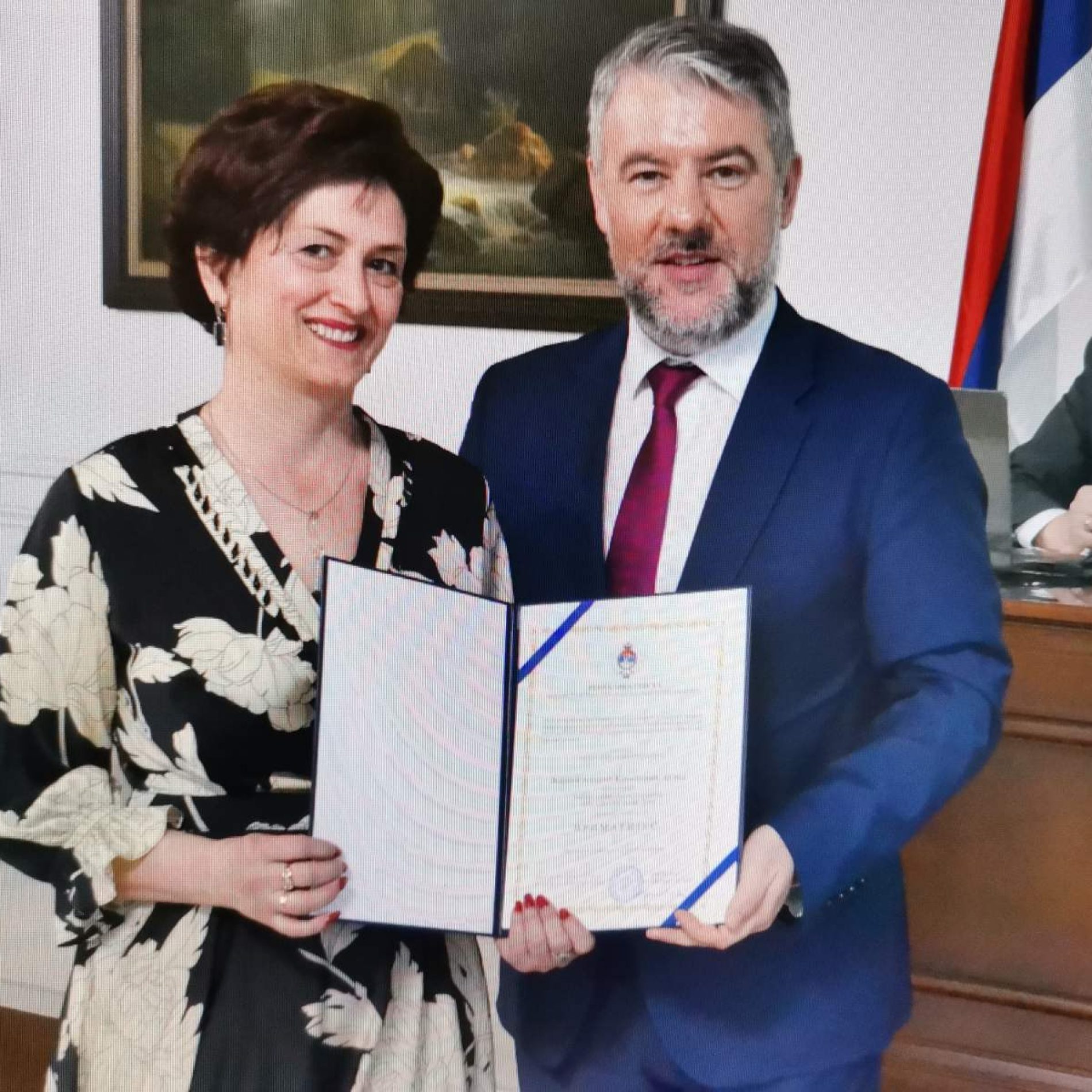 naslovna